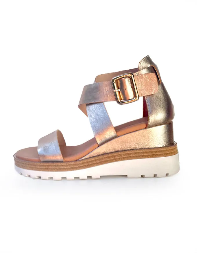 Becker Sandals Champagne